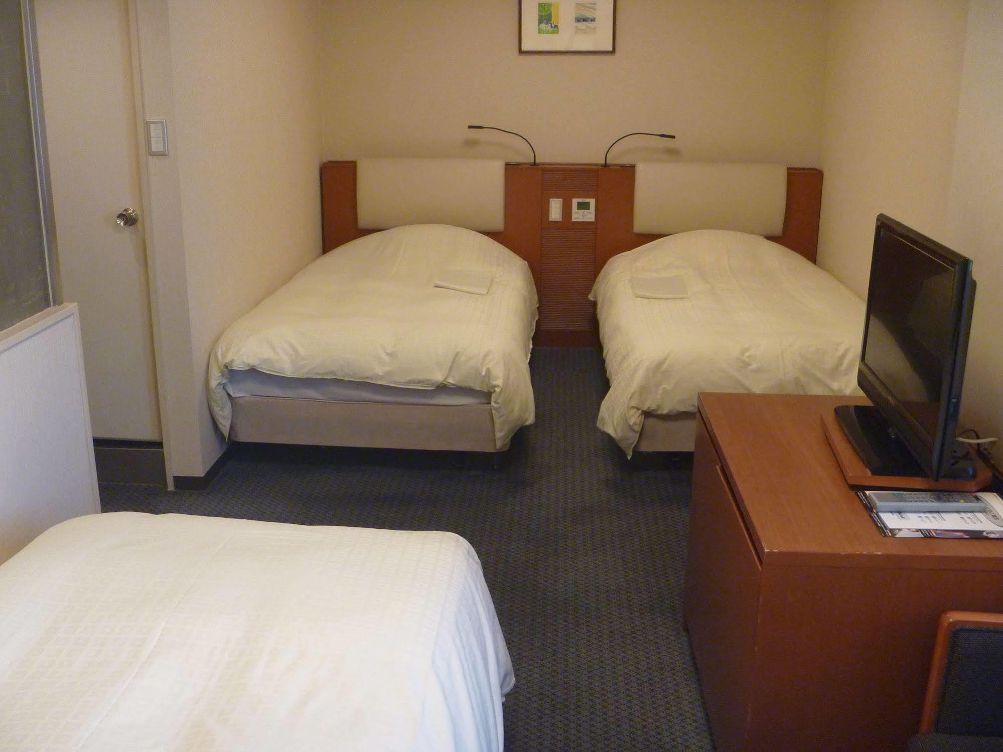 Smile Hotel Sendai-Kokubuncho מראה חיצוני תמונה